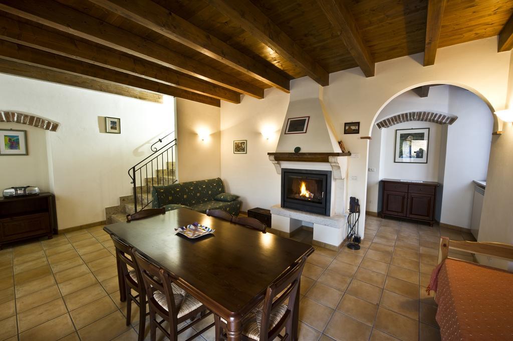 Agriturismo Della Pieve Бардоліно Екстер'єр фото
